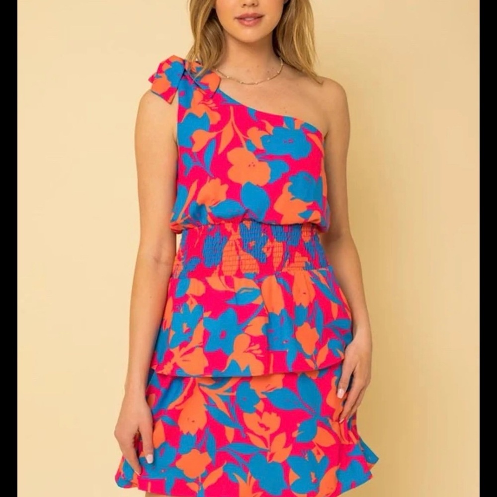Gilli One-Shoulder Vacation Floral Dress in Hot Pink, Orange & Blue